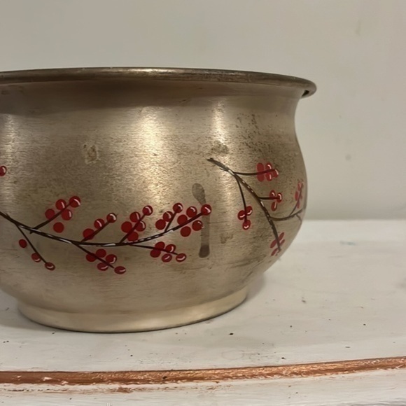 Vintage bath and bodyworks Gold metal Japanese cherry blossom bowl. - Picture 6 of 8